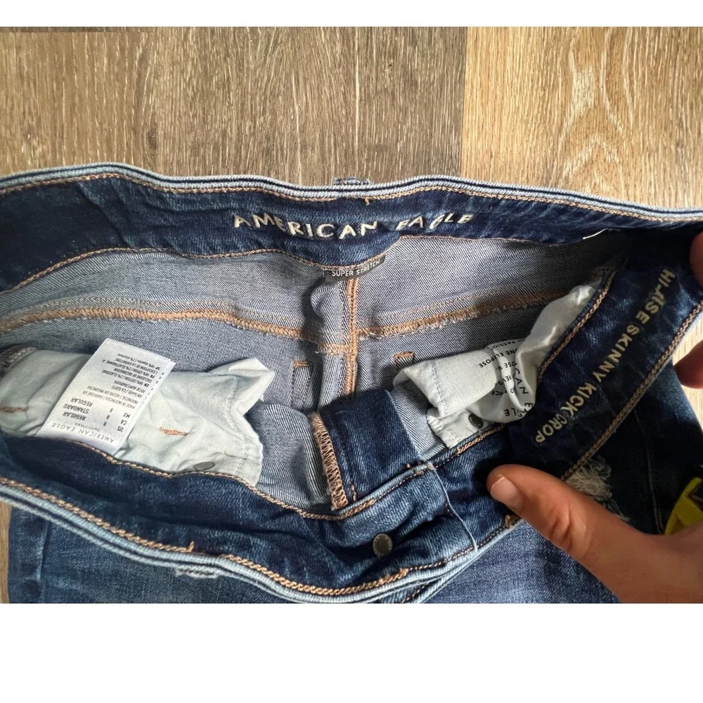 American Eagle Skinny Kick Crop Jeans Women 8 Blue Distressed Hi-Rise Stretch